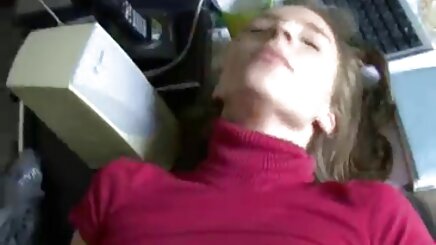 Vy öğretmen masaj sabun tuvalet gizli kamera sex kullanarak